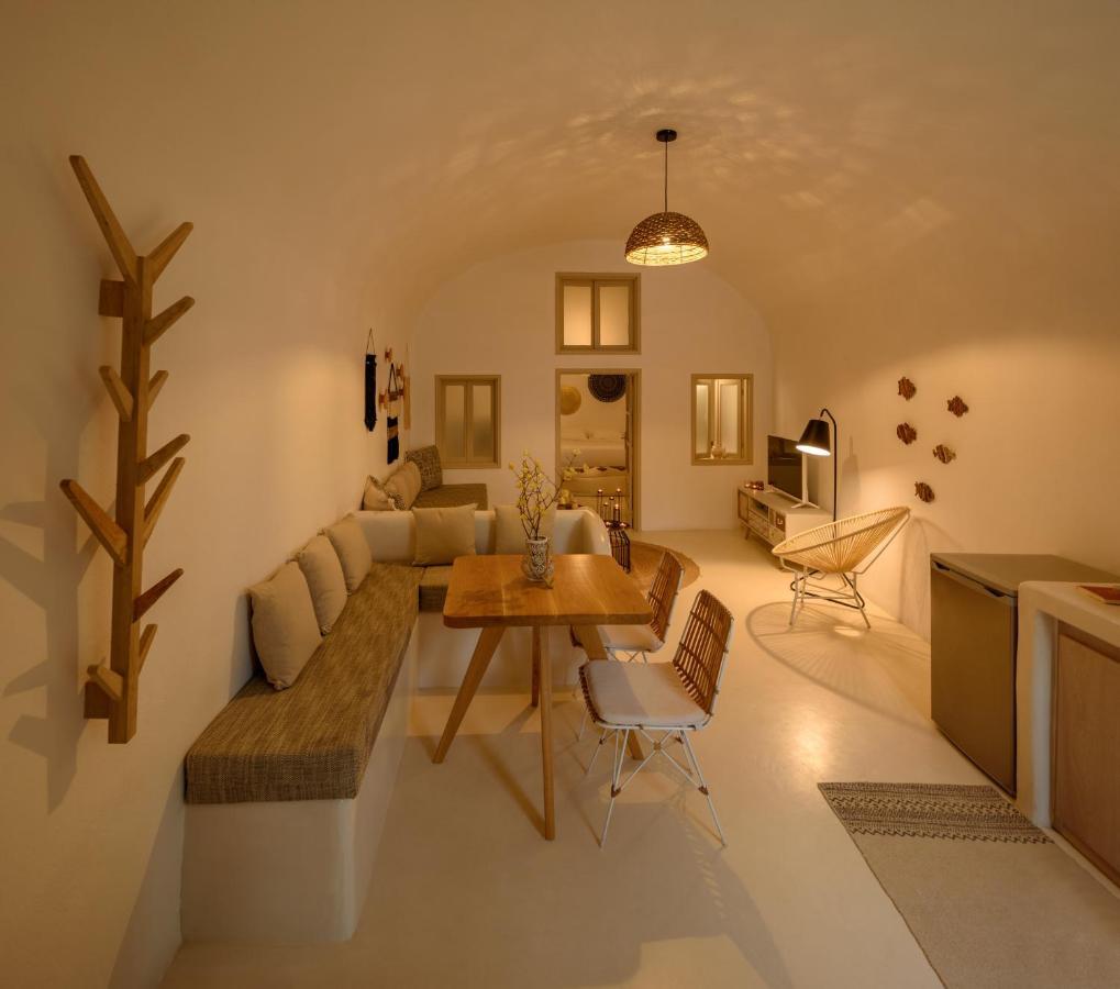 Suite Home Santorini Fíra Kültér fotó