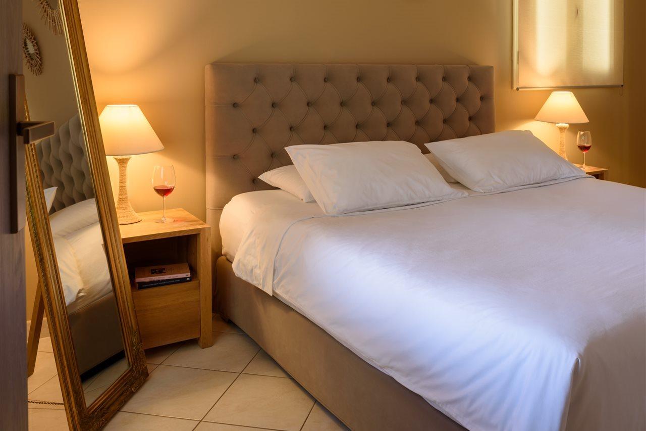 Suite Home Santorini Fíra Kültér fotó