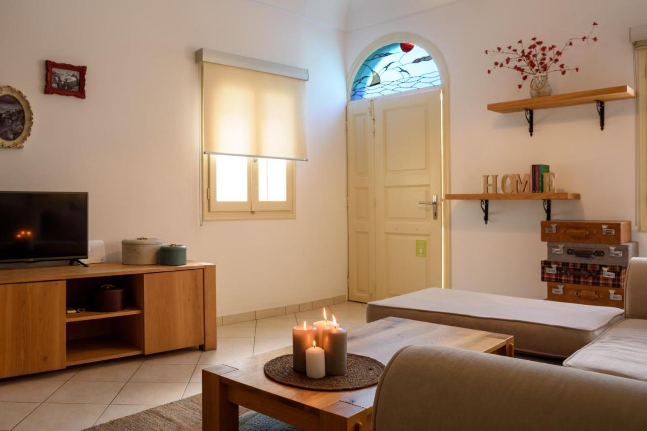 Suite Home Santorini Fíra Kültér fotó