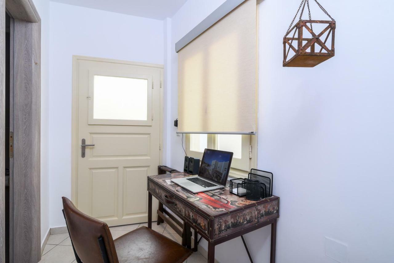 Suite Home Santorini Fíra Kültér fotó